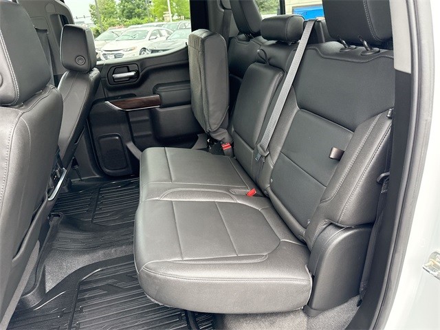 GMC Sierra 1500 Vehicle Full-screen Gallery Image 22