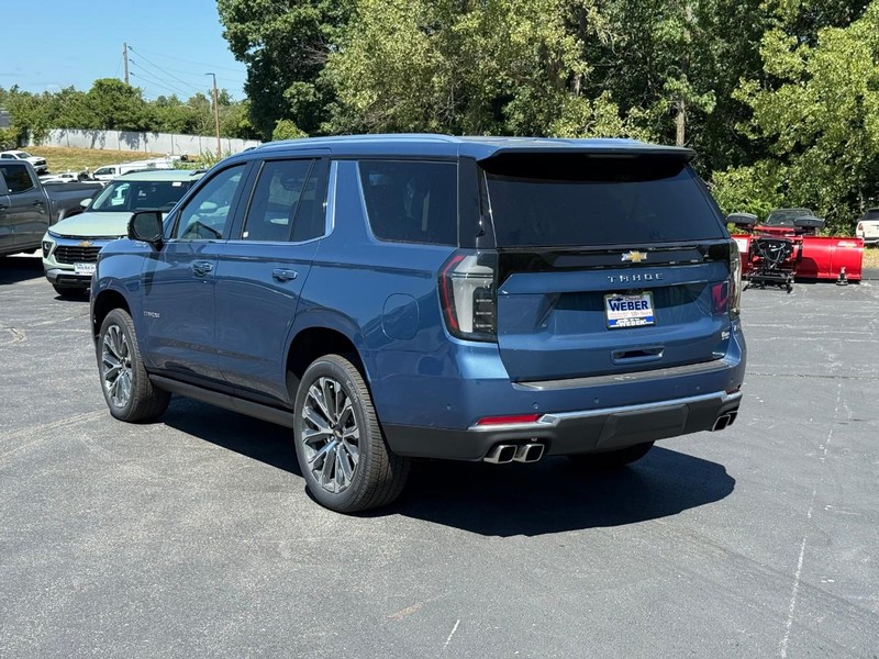 Chevrolet Tahoe Vehicle Full-screen Gallery Image 3