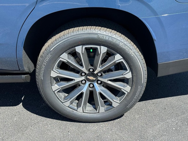 Chevrolet Tahoe Vehicle Full-screen Gallery Image 4