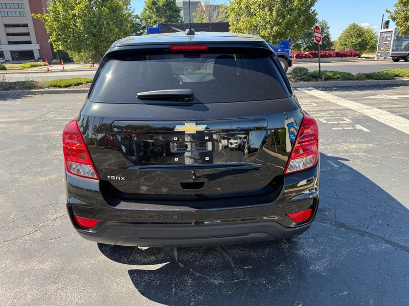 Chevrolet Trax Vehicle Full-screen Gallery Image 6