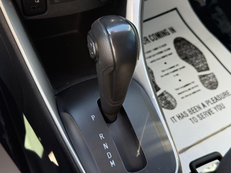 Chevrolet Trax Vehicle Full-screen Gallery Image 21