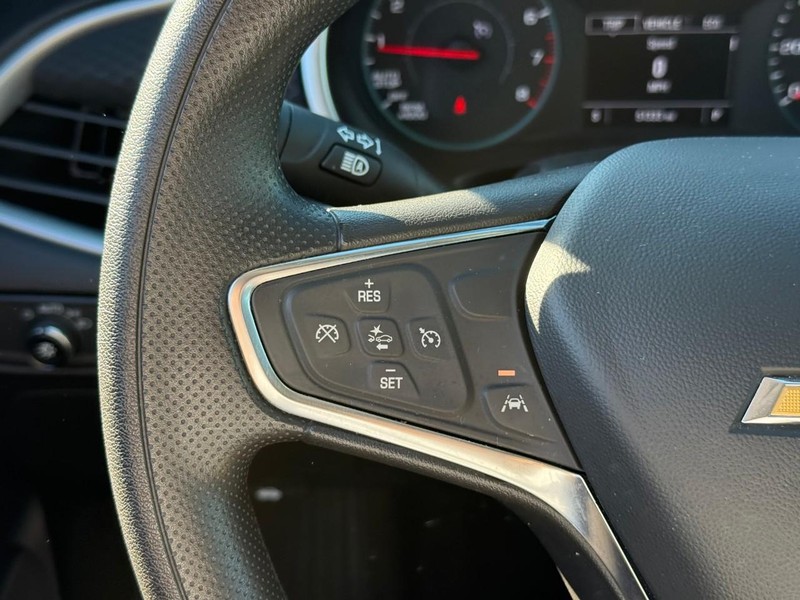 Chevrolet Malibu Vehicle Full-screen Gallery Image 19