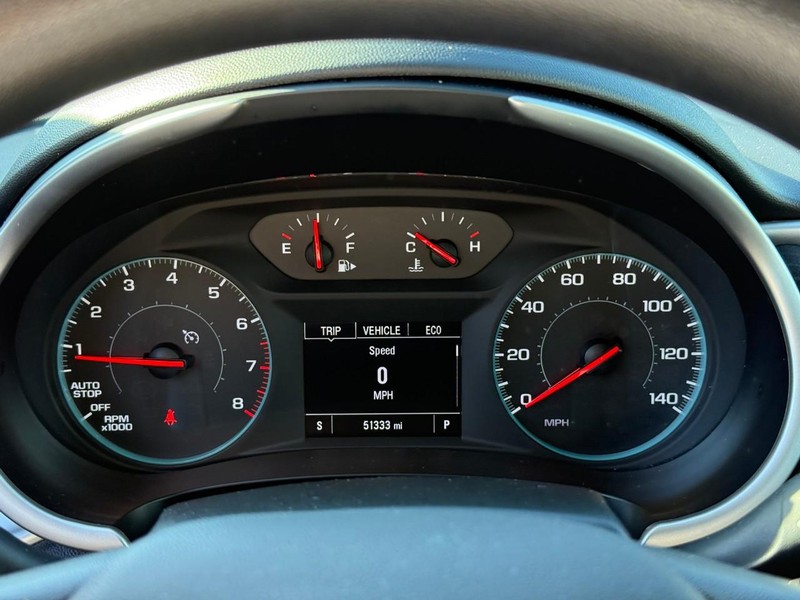 Chevrolet Malibu Vehicle Full-screen Gallery Image 21