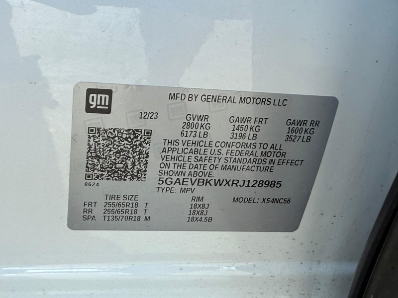 Buick Enclave Vehicle Full-screen Gallery Image 26