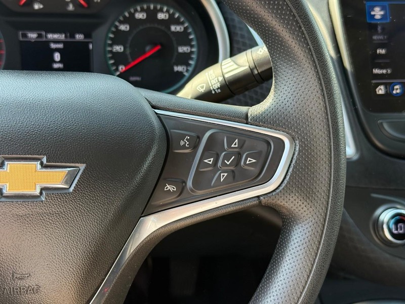 Chevrolet Malibu Vehicle Full-screen Gallery Image 20