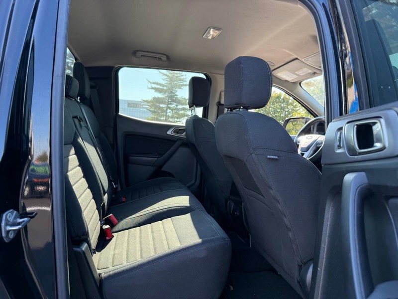 Ford Ranger Vehicle Full-screen Gallery Image 10