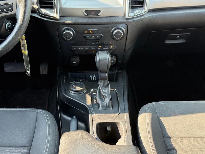 Ford Ranger Vehicle Full-screen Gallery Image 14