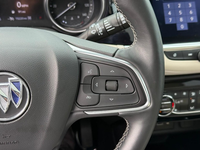 Buick Encore GX Vehicle Full-screen Gallery Image 21
