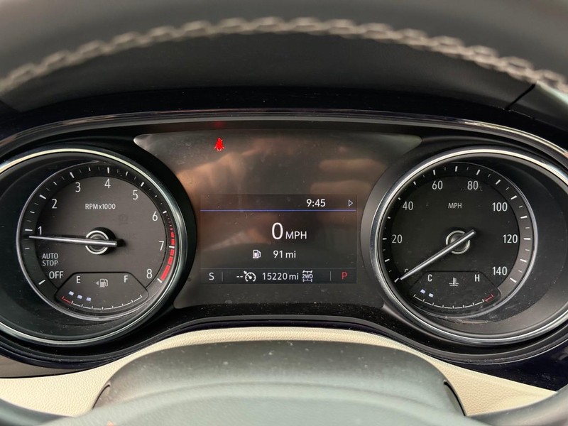 Buick Encore GX Vehicle Full-screen Gallery Image 22