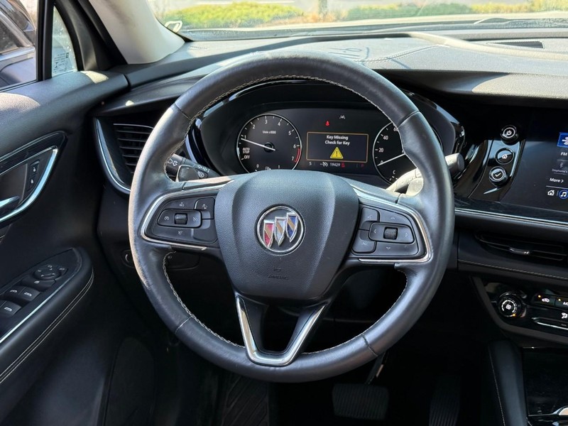 Buick Envision Vehicle Full-screen Gallery Image 12