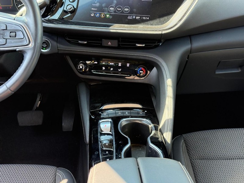 Buick Envision Vehicle Full-screen Gallery Image 14