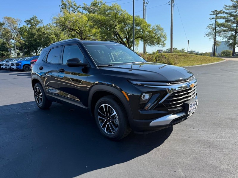 Chevrolet Trailblazer Vehicle Full-screen Gallery Image 9