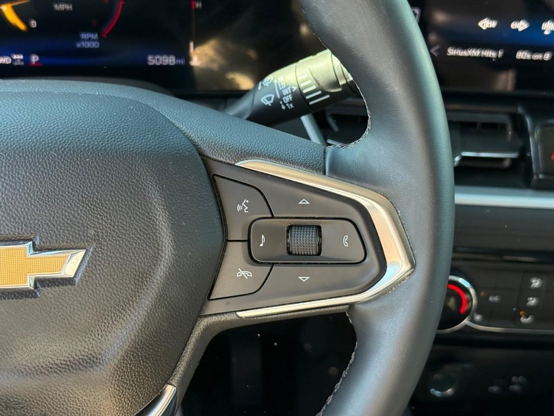 Chevrolet Trailblazer Vehicle Full-screen Gallery Image 22