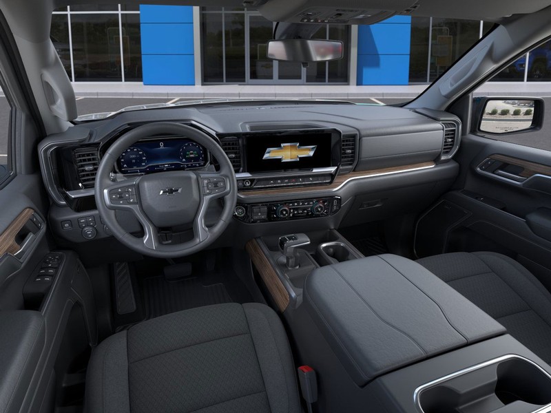 Chevrolet Silverado 1500 Vehicle Full-screen Gallery Image 15