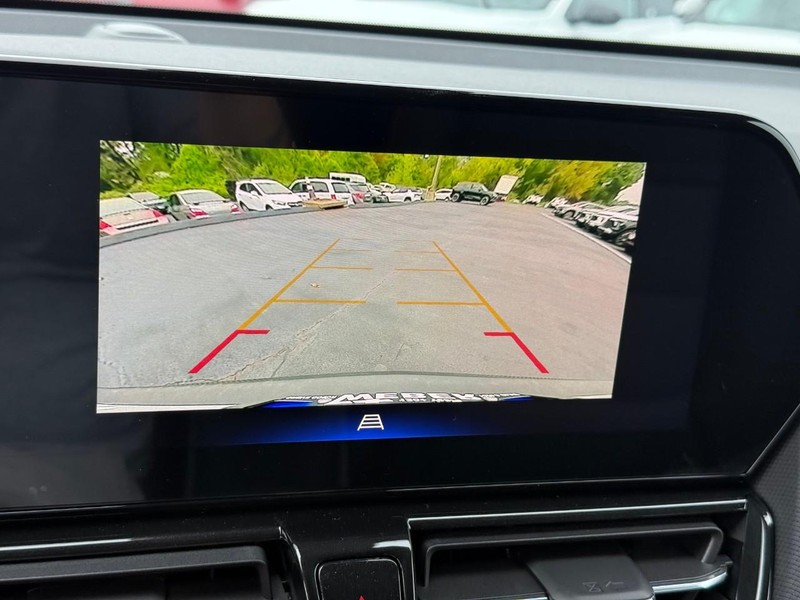 Chevrolet TrailBlazer Vehicle Full-screen Gallery Image 18