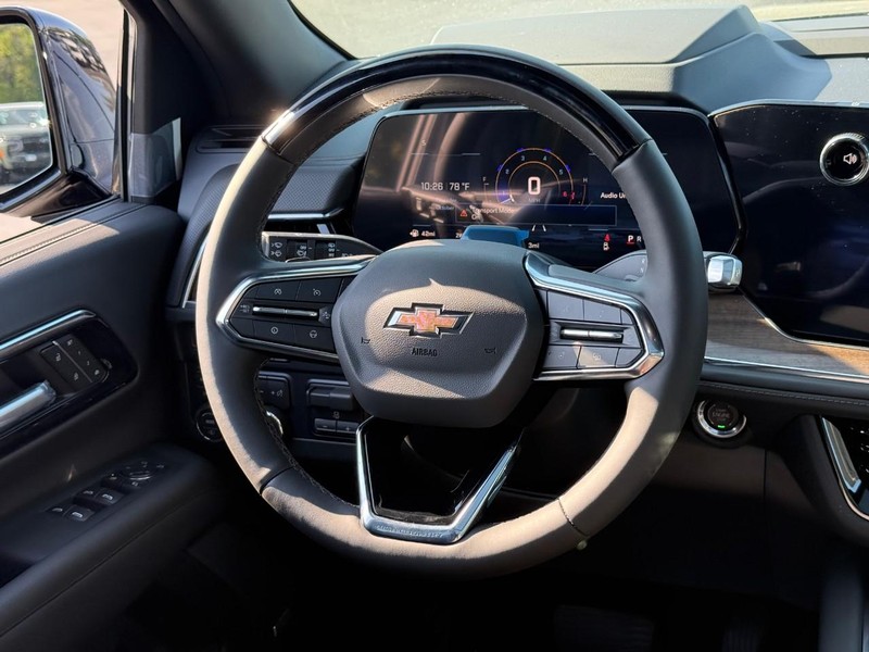 Chevrolet Tahoe Vehicle Full-screen Gallery Image 7