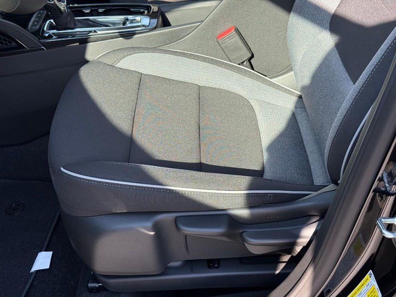 Chevrolet TrailBlazer Vehicle Full-screen Gallery Image 11