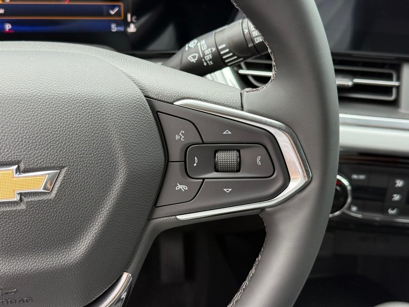 Chevrolet Trax Vehicle Full-screen Gallery Image 14