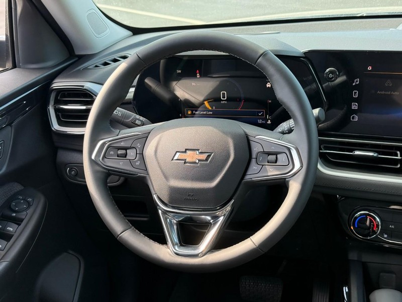 Chevrolet TrailBlazer Vehicle Full-screen Gallery Image 7