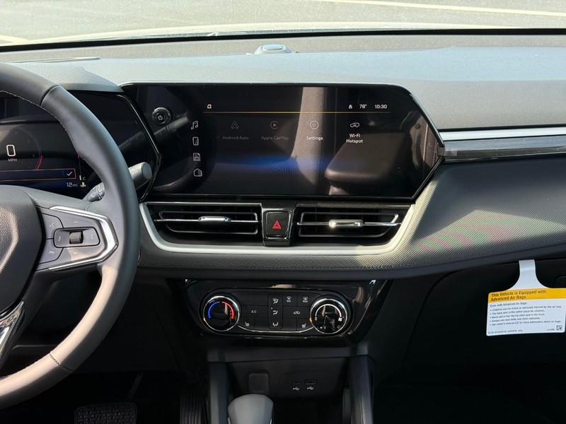 Chevrolet TrailBlazer Vehicle Full-screen Gallery Image 8