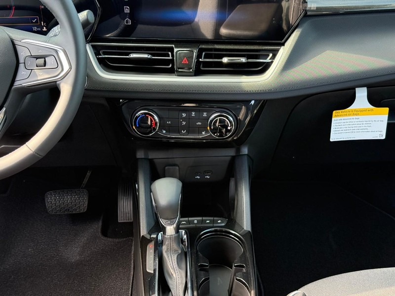 Chevrolet TrailBlazer Vehicle Full-screen Gallery Image 9