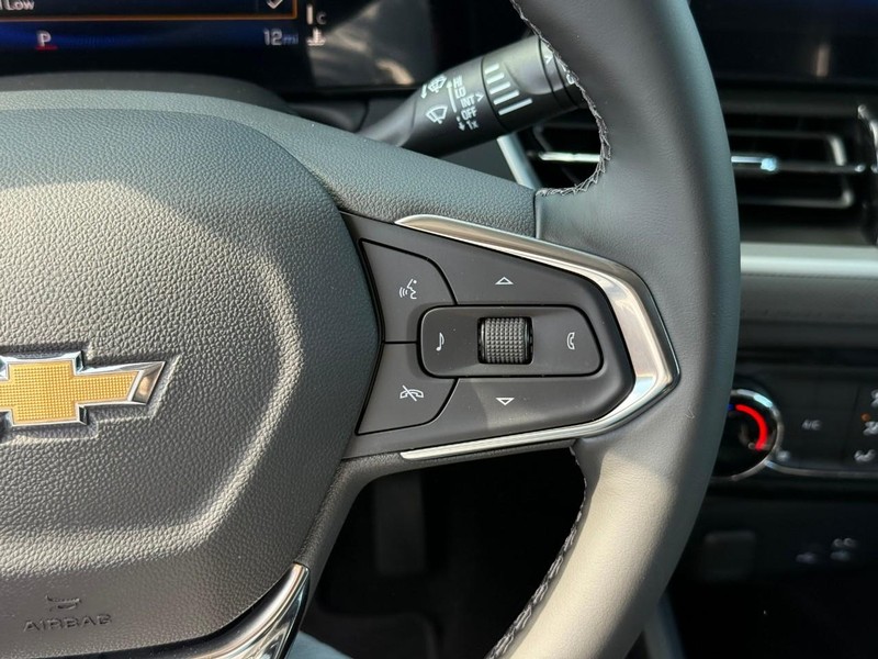 Chevrolet TrailBlazer Vehicle Full-screen Gallery Image 14