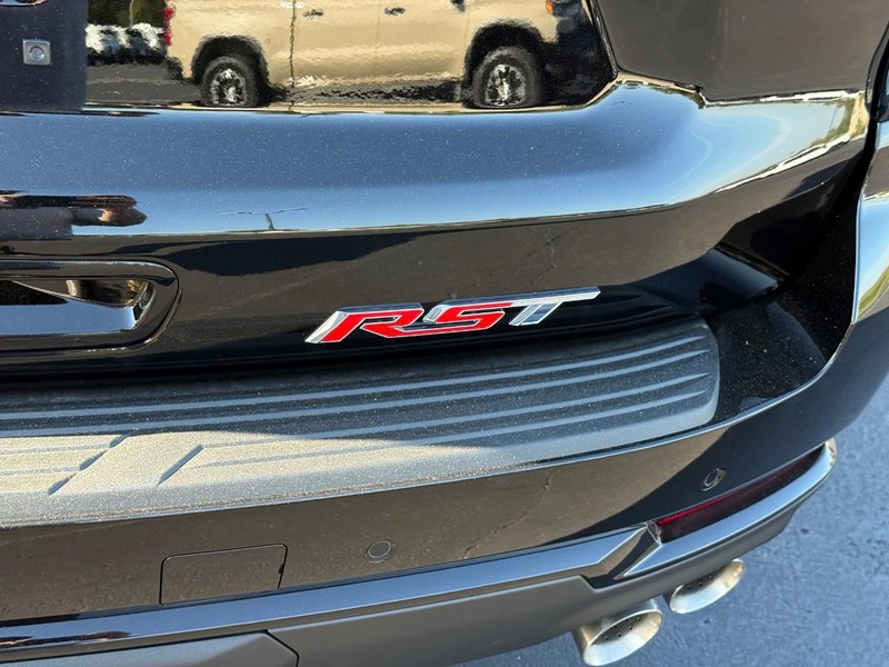 Chevrolet Tahoe Vehicle Full-screen Gallery Image 5