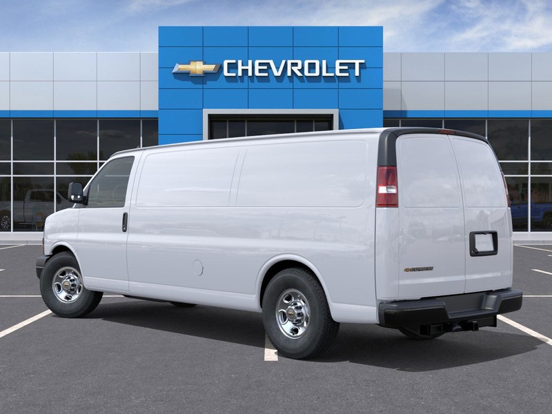 Chevrolet Express Cargo Van Vehicle Full-screen Gallery Image 3