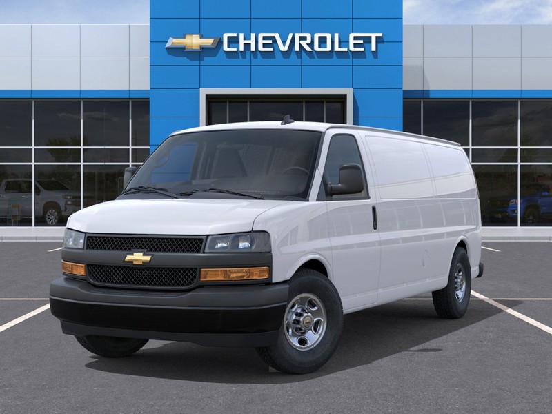 Chevrolet Express Cargo Van Vehicle Full-screen Gallery Image 6