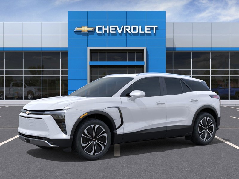 Chevrolet Blazer EV Vehicle Full-screen Gallery Image 2