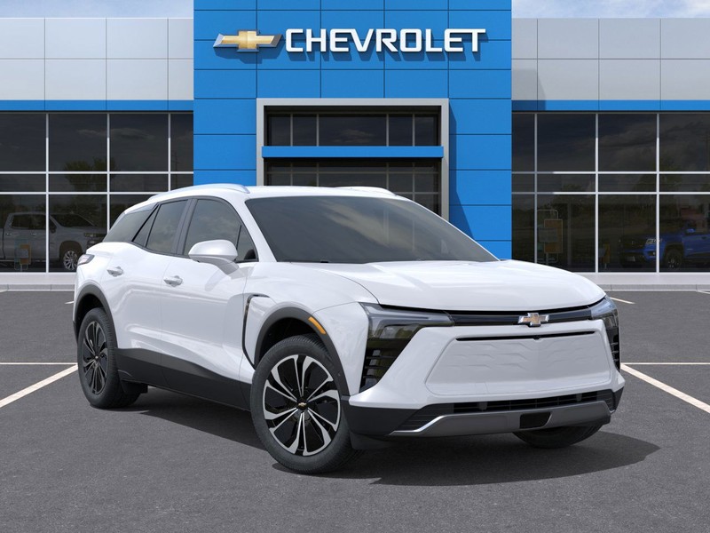 Chevrolet Blazer EV Vehicle Full-screen Gallery Image 7