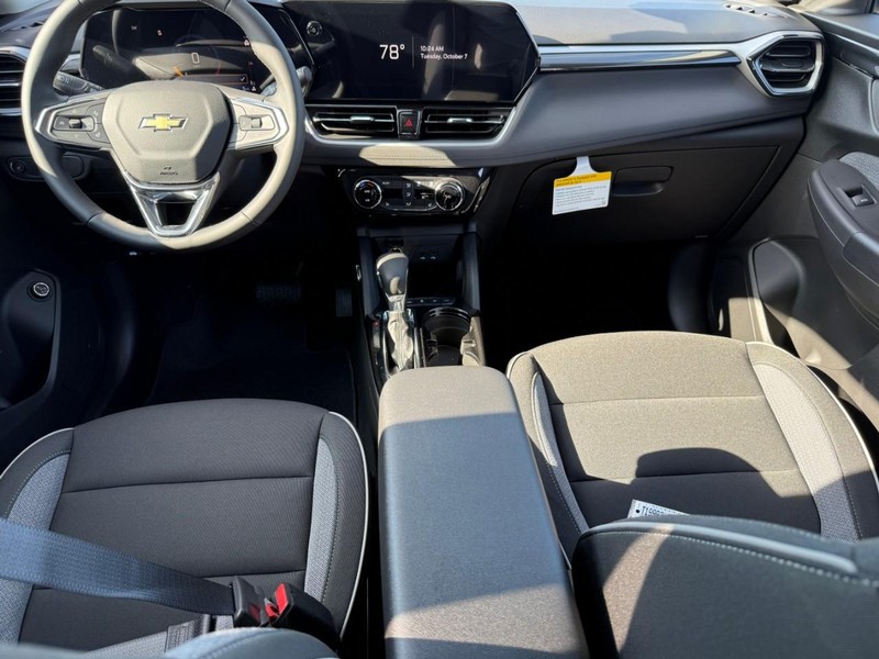 Chevrolet TrailBlazer Vehicle Full-screen Gallery Image 7