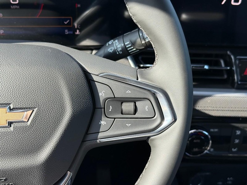 Chevrolet TrailBlazer Vehicle Full-screen Gallery Image 15