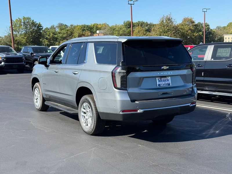 Chevrolet Tahoe Vehicle Full-screen Gallery Image 3
