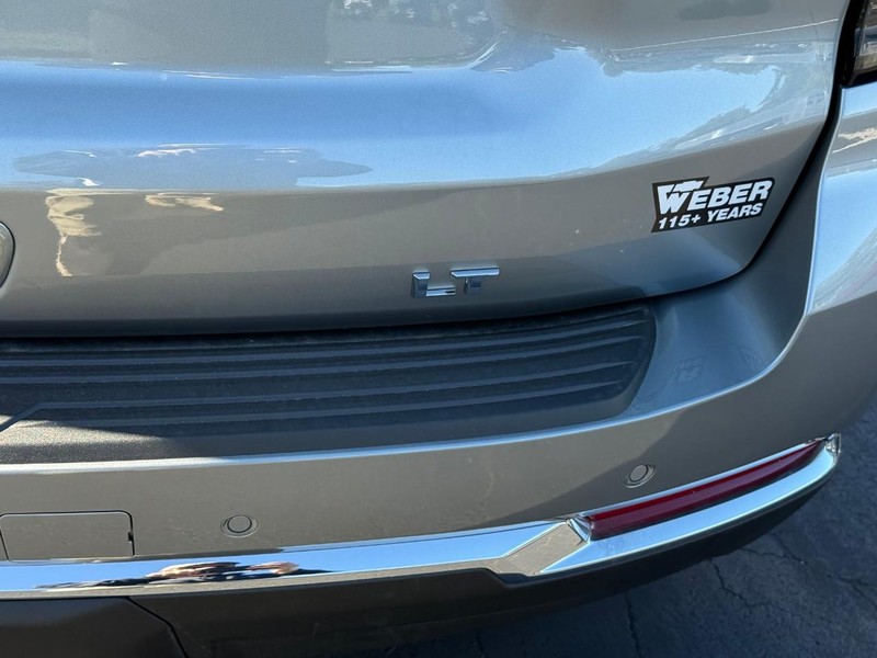 Chevrolet Tahoe Vehicle Full-screen Gallery Image 5