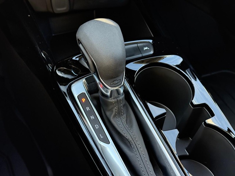 Chevrolet Trax Vehicle Full-screen Gallery Image 16