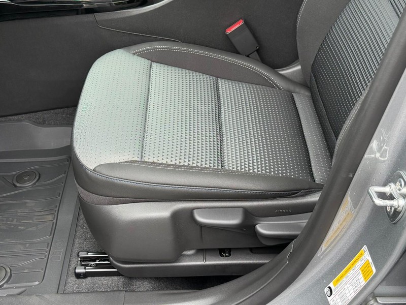 Chevrolet Trax Vehicle Full-screen Gallery Image 12