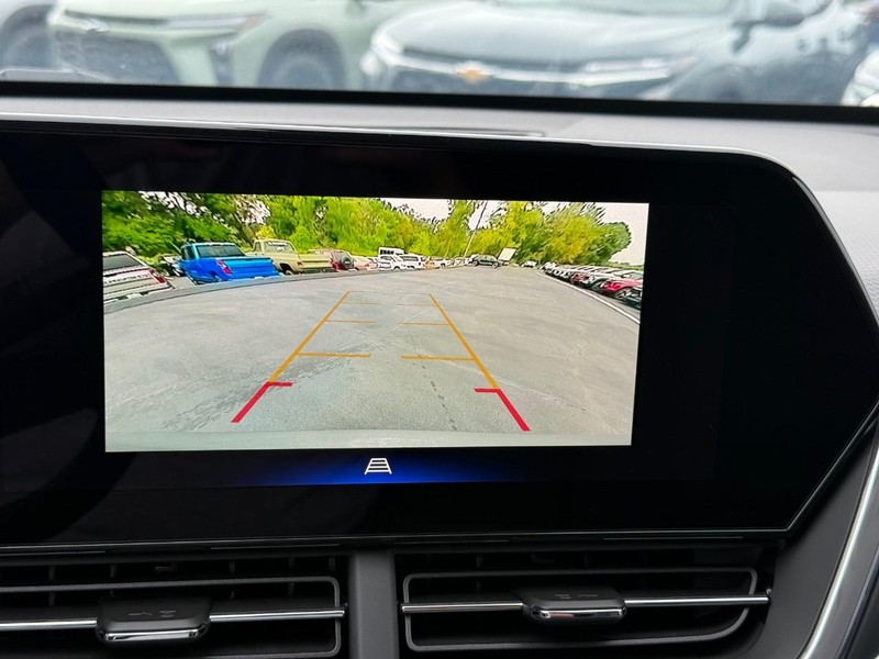 Chevrolet Trax Vehicle Full-screen Gallery Image 18