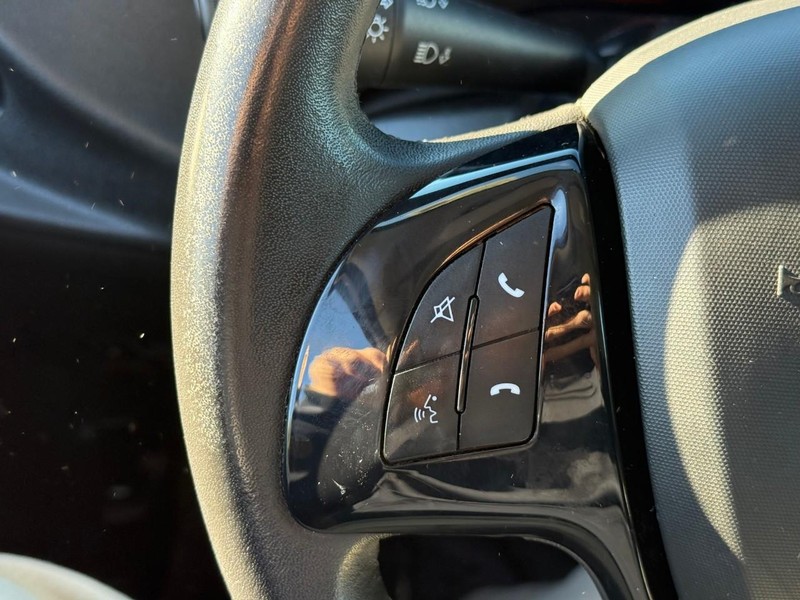 Ram ProMaster City Cargo Van Vehicle Full-screen Gallery Image 12