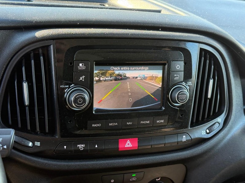 Ram ProMaster City Cargo Van Vehicle Full-screen Gallery Image 16