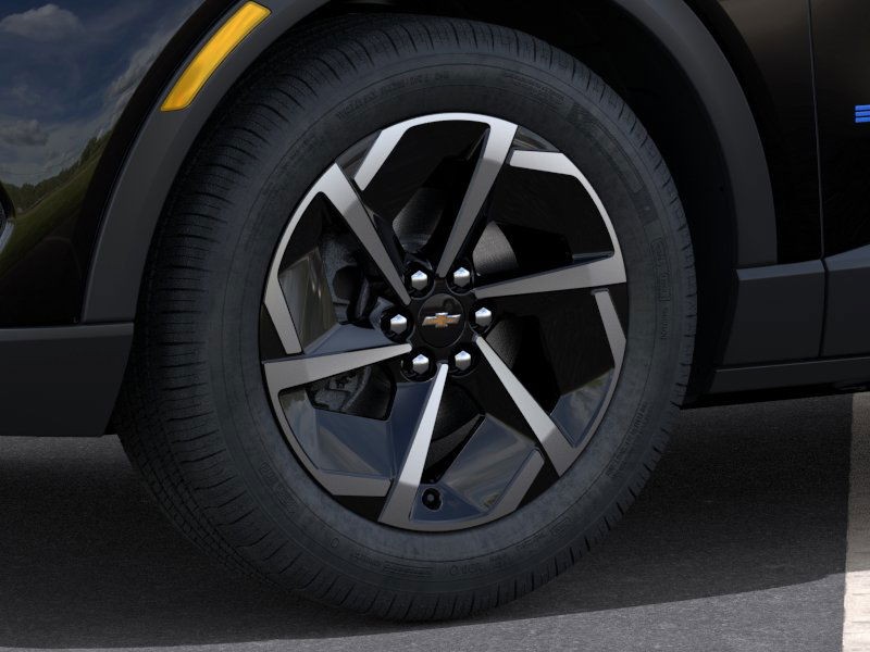 Chevrolet Equinox EV Vehicle Full-screen Gallery Image 9