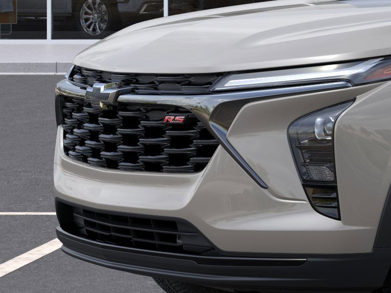 Chevrolet Trax Vehicle Full-screen Gallery Image 13