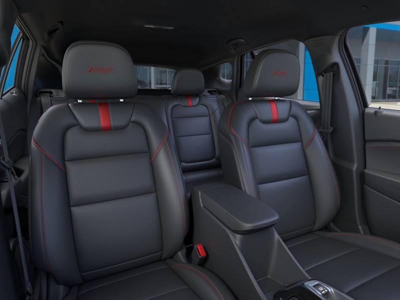 Chevrolet Trax Vehicle Full-screen Gallery Image 16