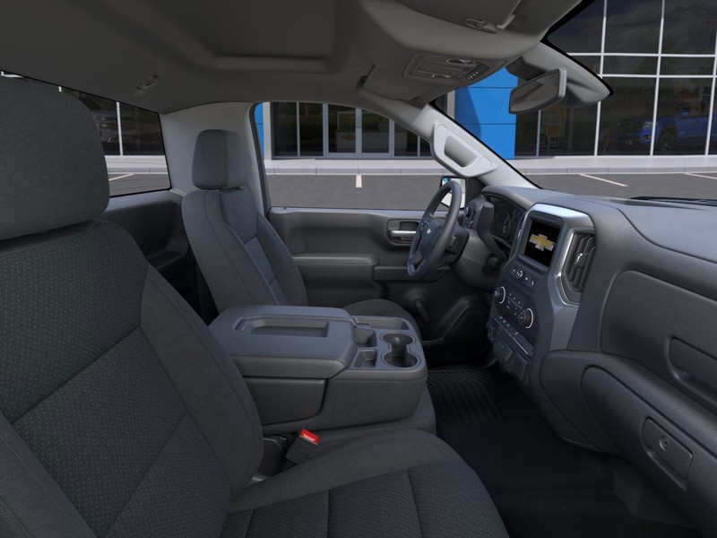 Chevrolet Silverado 1500 Vehicle Full-screen Gallery Image 17