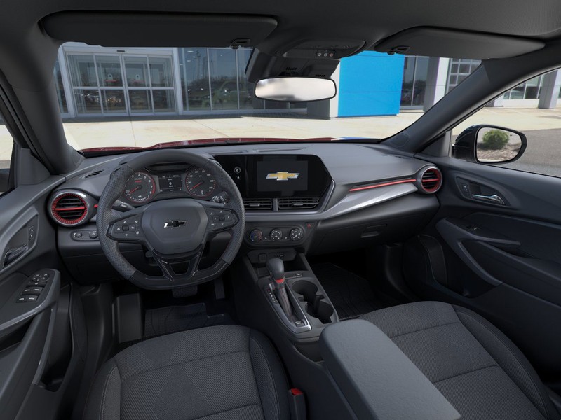 Chevrolet Trax Vehicle Full-screen Gallery Image 15