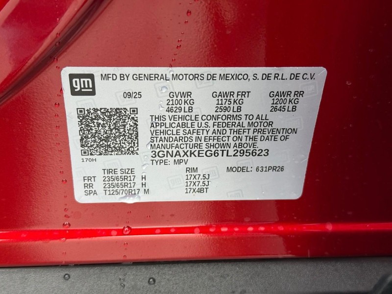 Chevrolet Equinox Vehicle Full-screen Gallery Image 18