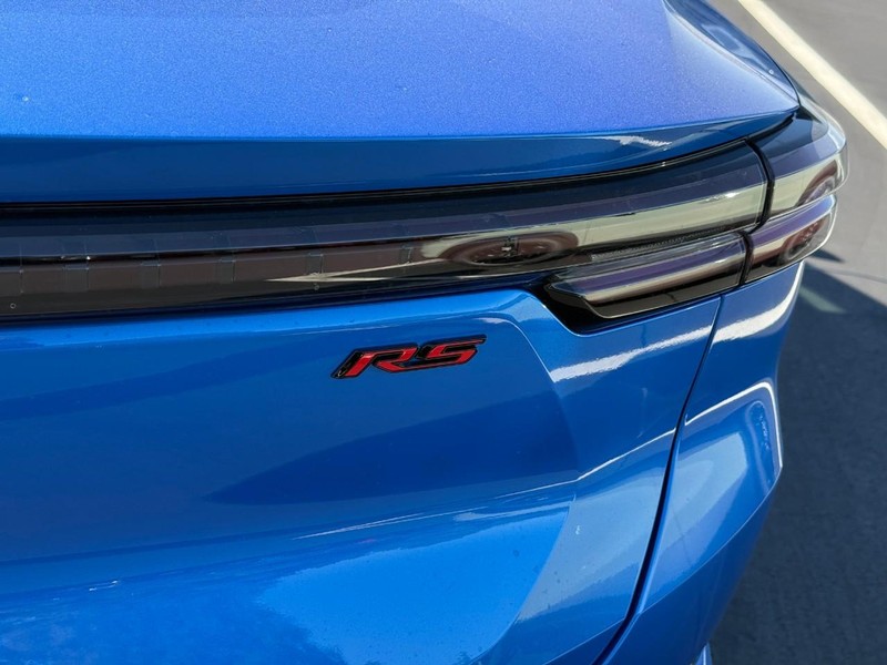 Chevrolet Equinox EV Vehicle Full-screen Gallery Image 5