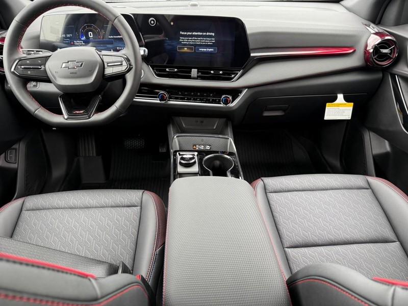 Chevrolet Equinox Vehicle Full-screen Gallery Image 7