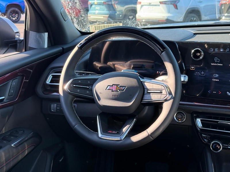 Chevrolet Traverse Vehicle Full-screen Gallery Image 8