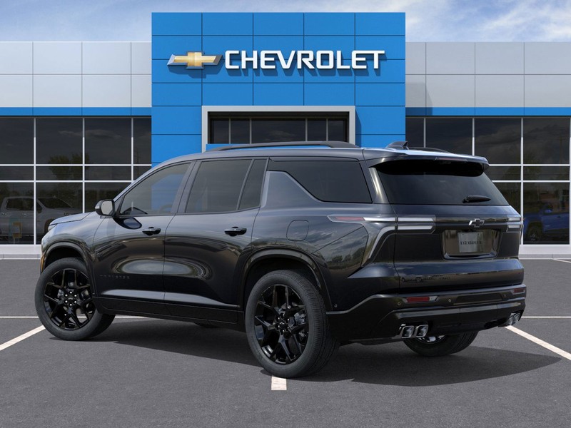 Chevrolet Traverse Vehicle Full-screen Gallery Image 3